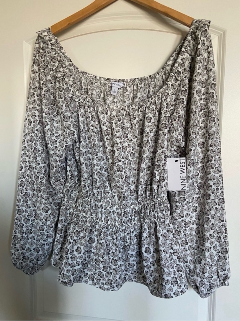 Nine West Women's Floral Blouse - Black and White